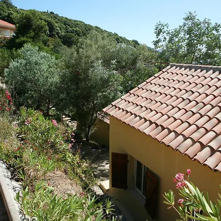 Les Asphodeles Apartment